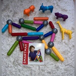 MAGNETIC BUILDING SET NWOT